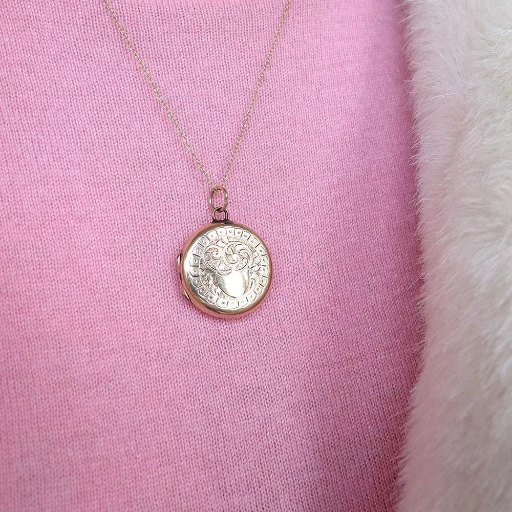 Antique Victorian 9ct Gold Round Locket Necklace