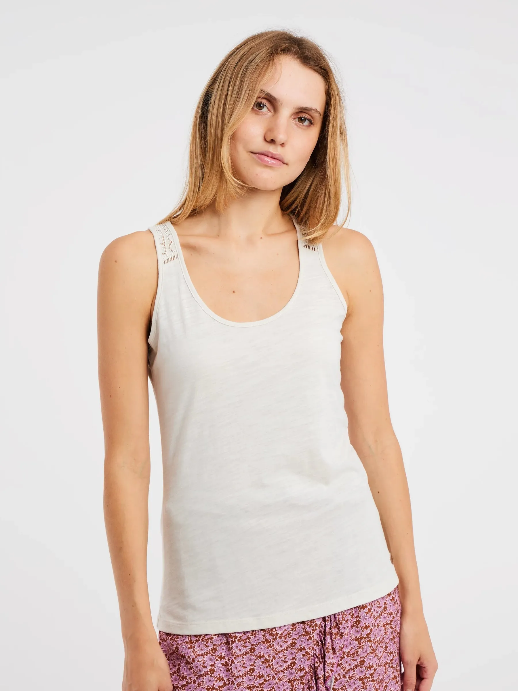 Beccles Vest - Off White