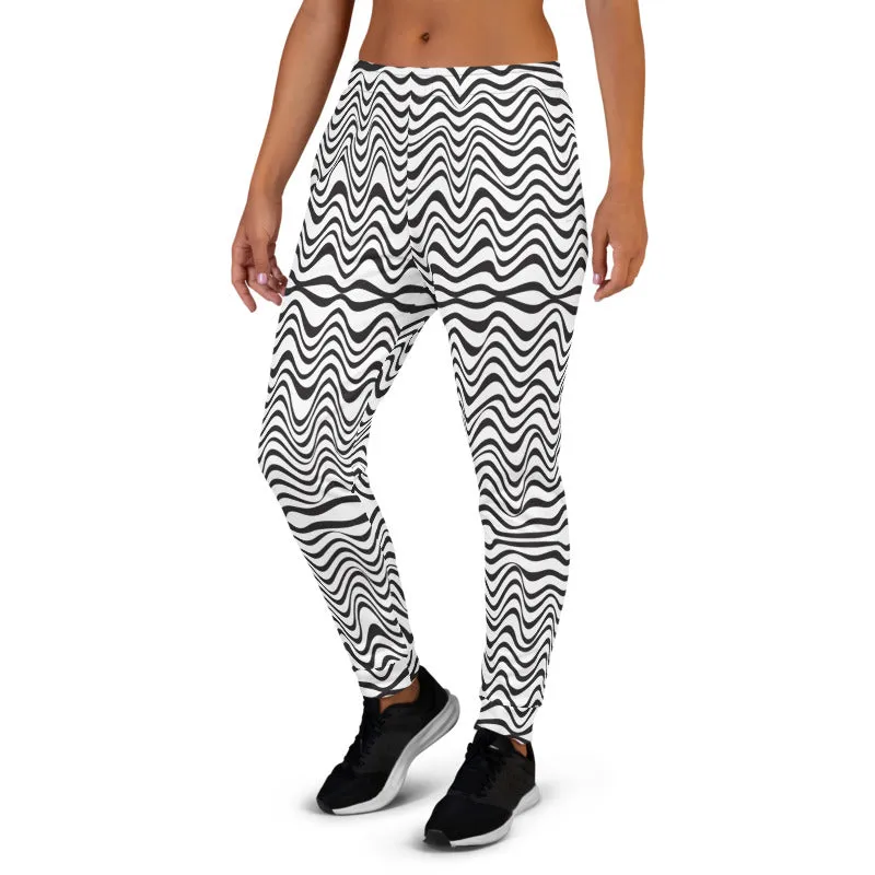 Black Wavy Designer Women's Joggers, White Abstract Ladies' Sweatpants-Made in EU/MX