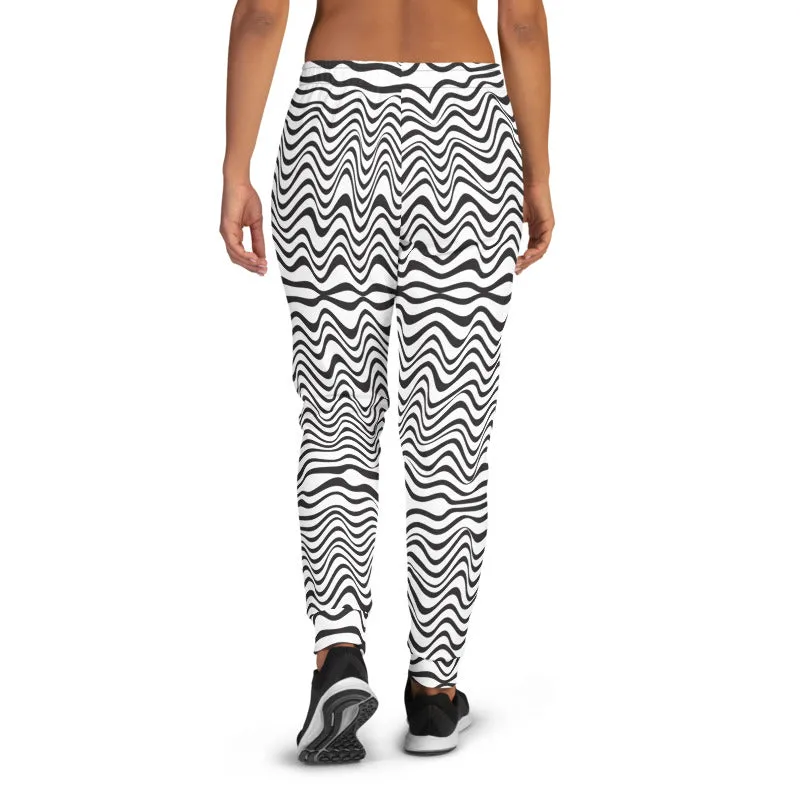 Black Wavy Designer Women's Joggers, White Abstract Ladies' Sweatpants-Made in EU/MX