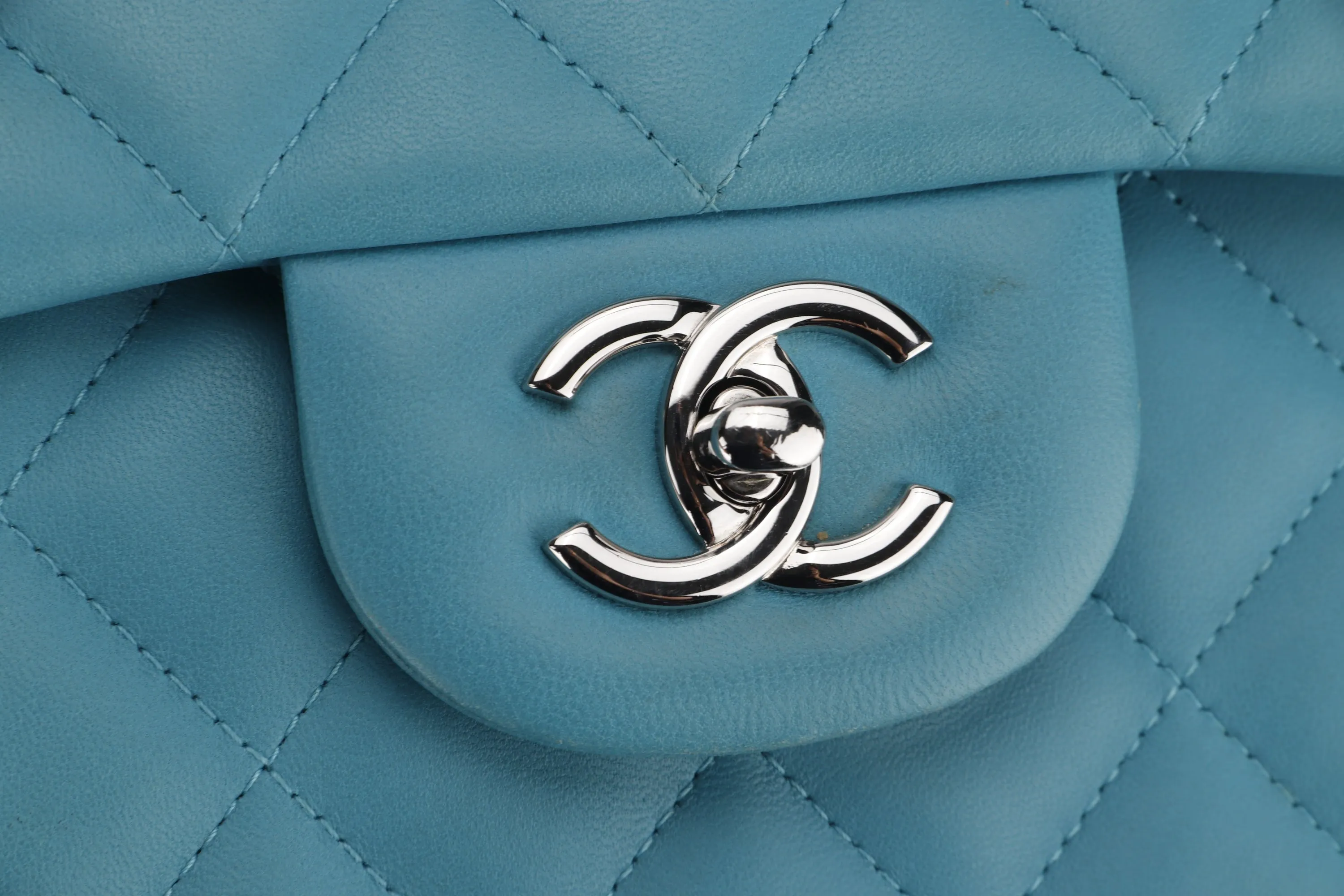 CHANEL CLASSIC FLAP (1943xxxx) JUMBO TURQUOISE COLOR LAMBSKIN SILVER HARDWARE, WITH CARD, NO DUST COVER