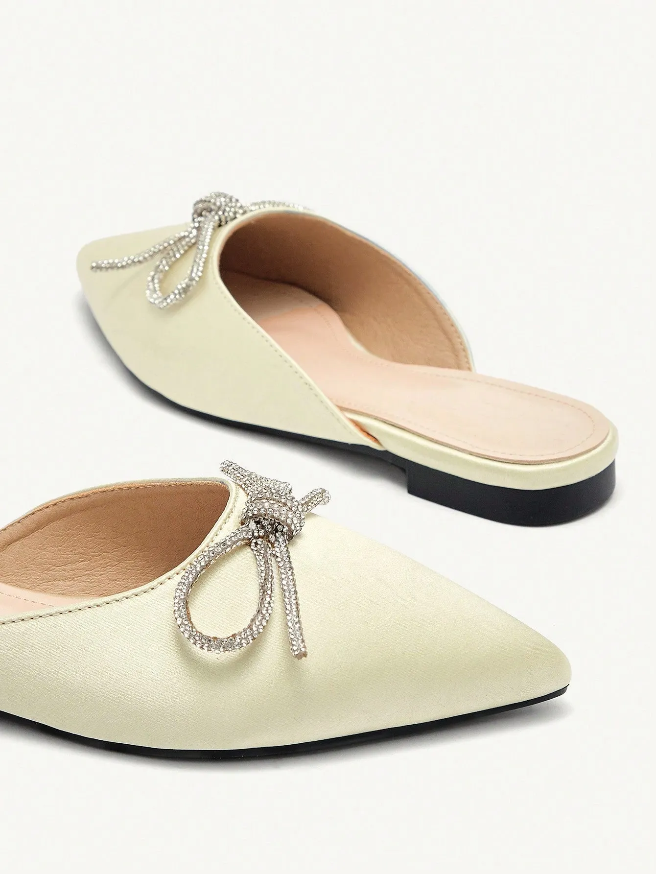 CUCCOO CHICEST Bowknot Slippers Women Summer New Flat Closed Toe Mules, Perfect For Outdoor