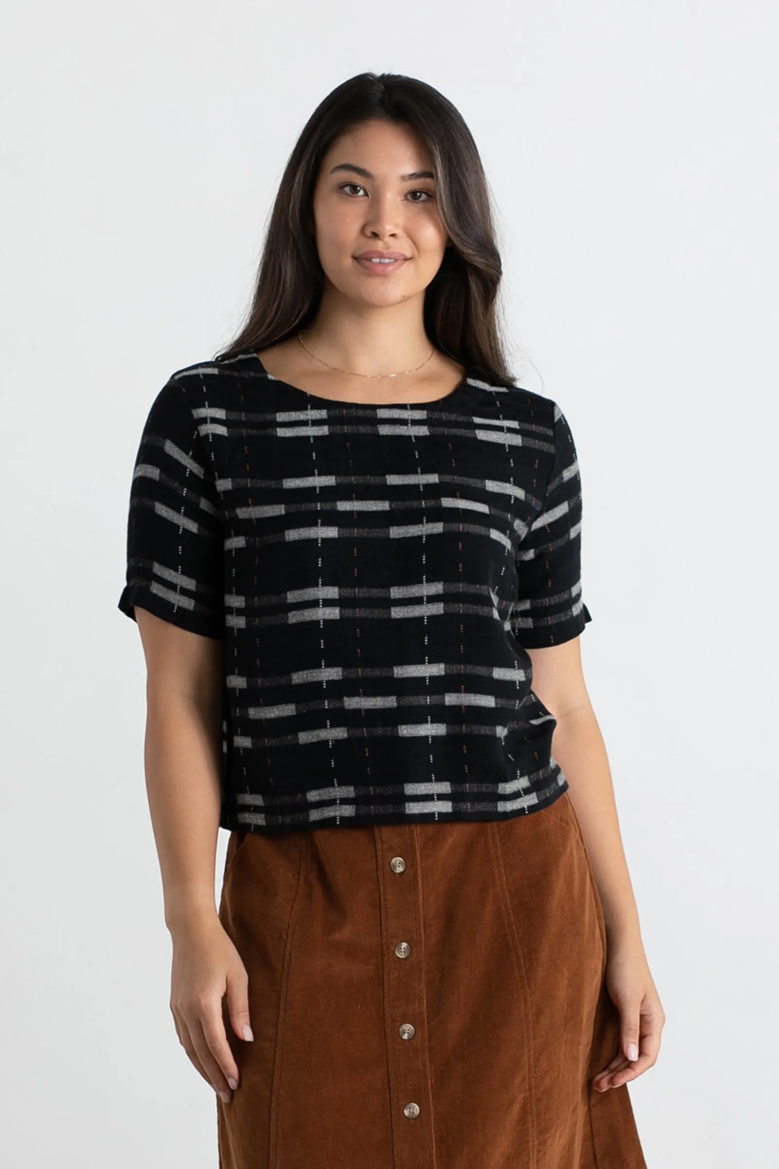 Leona Shirt / Black Stripe