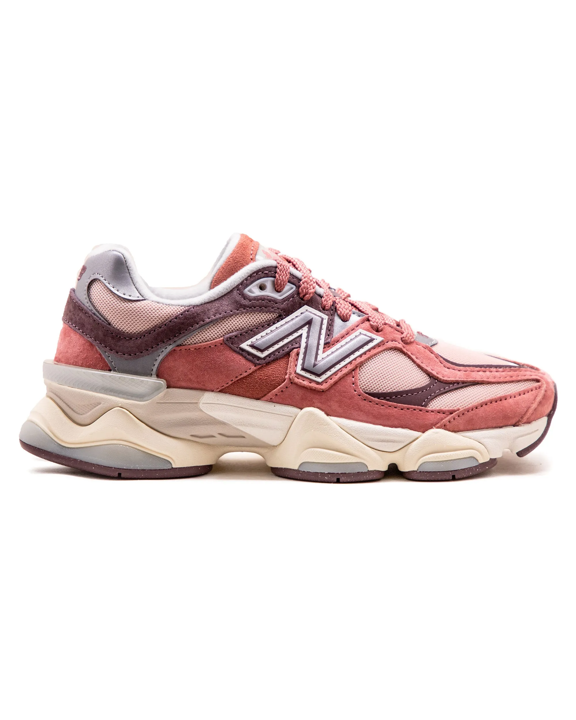 New Balance 9060 Sea Salt Cherry Blossom