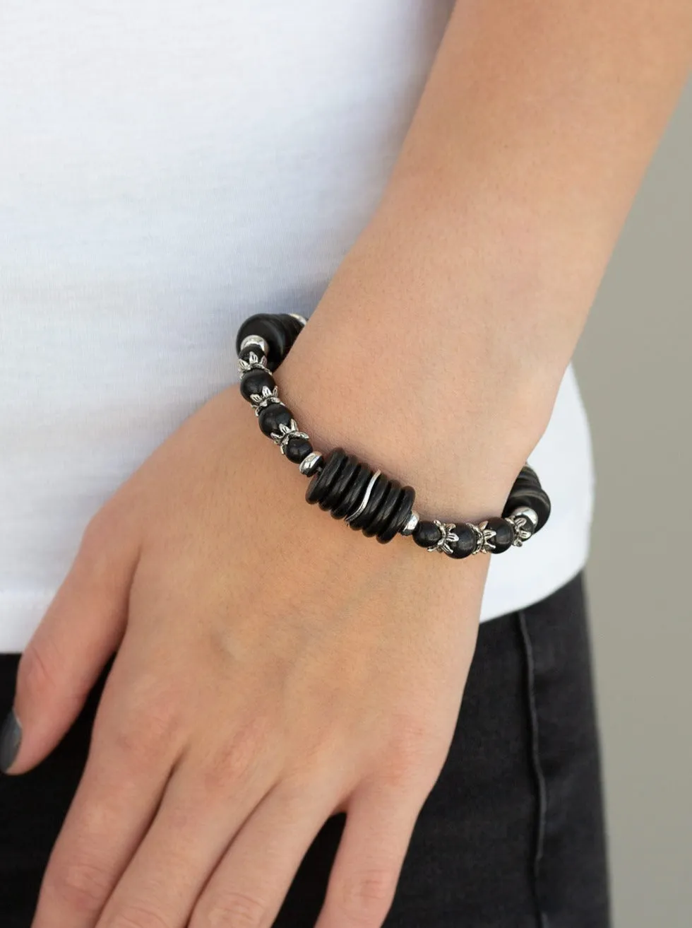 Sagebrush Serenade Black Bracelet