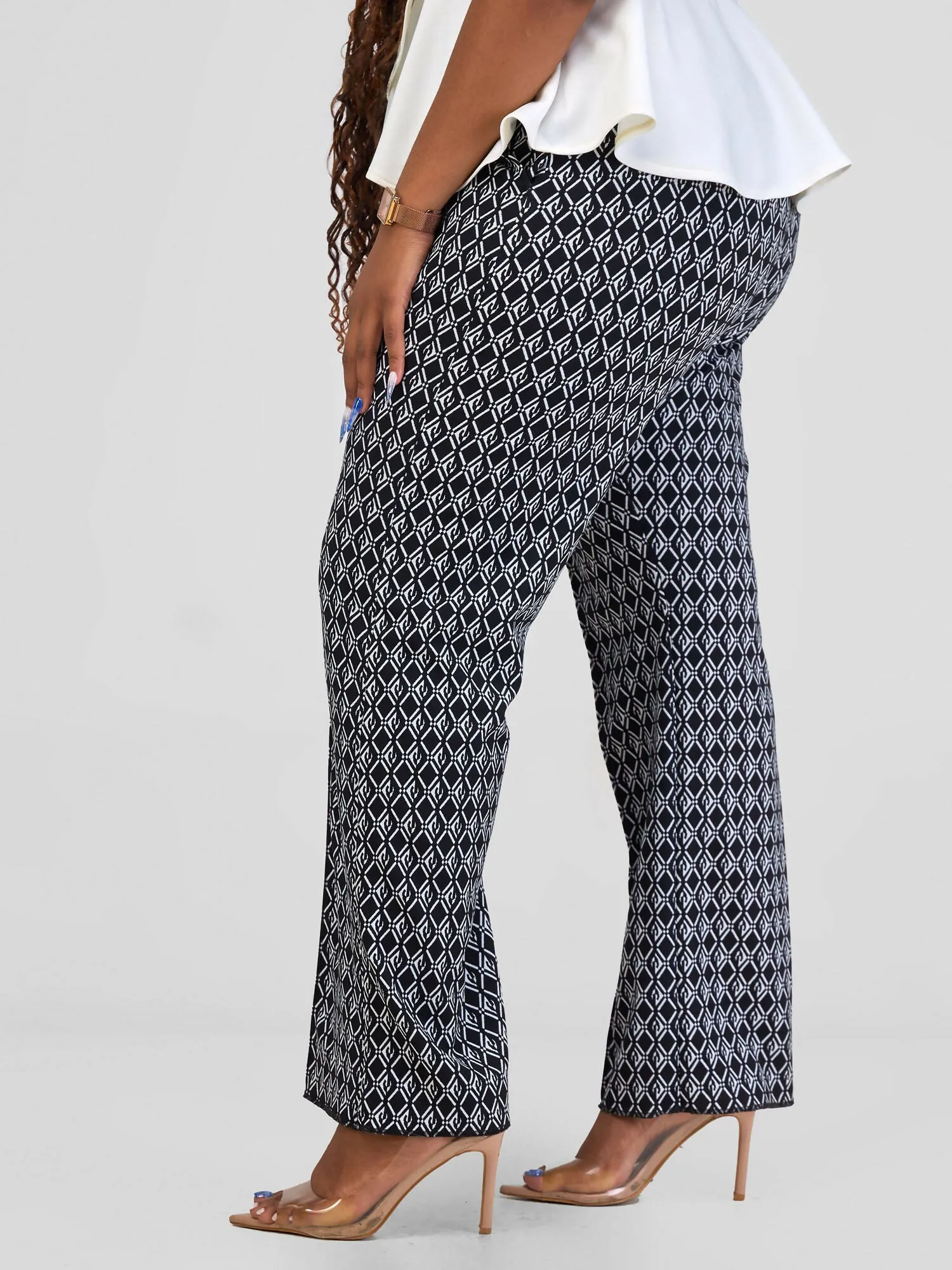 Silk House Collection Wendo Pants - Black Tribal Print