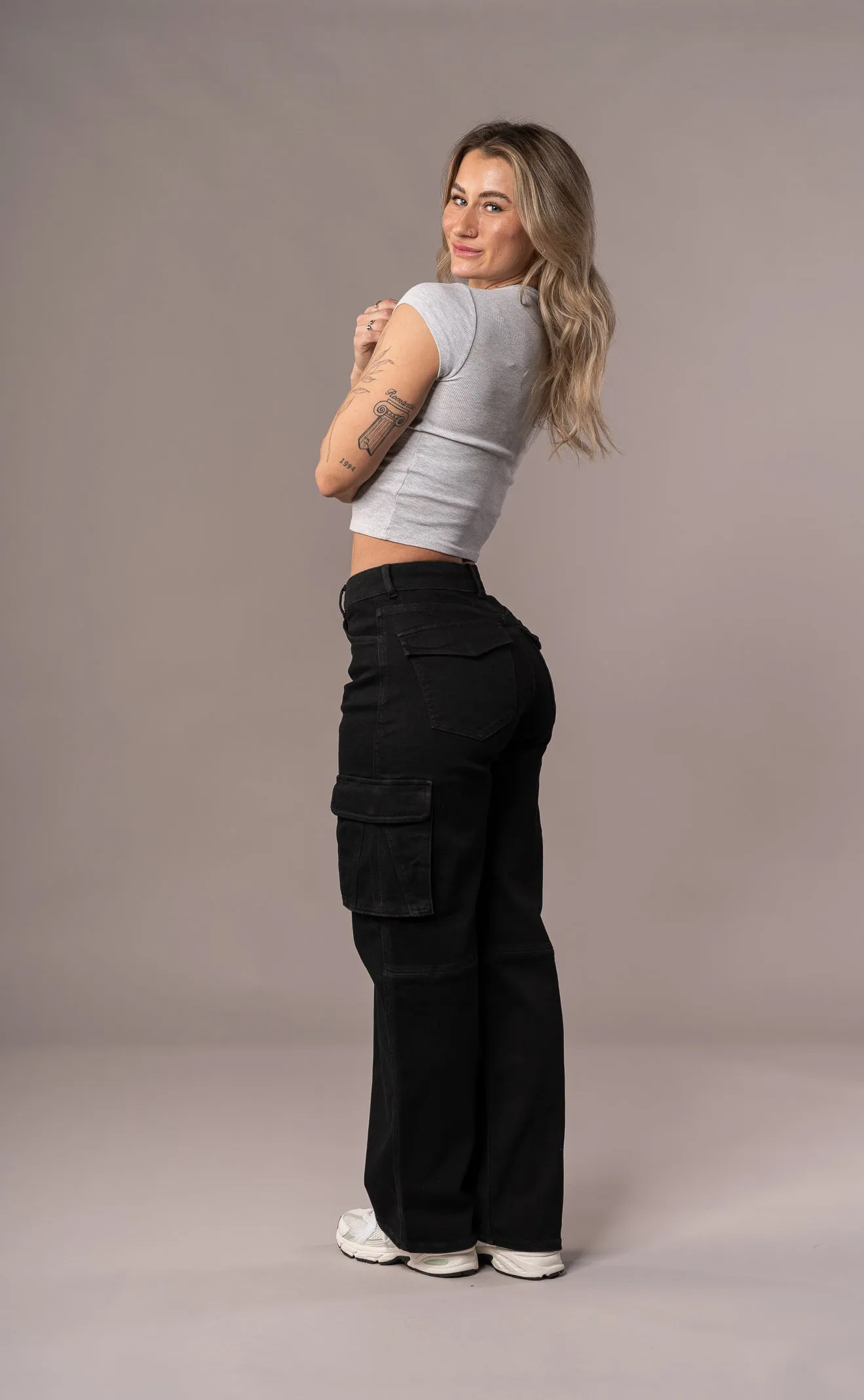 Womens Cargo Fitjeans - Black