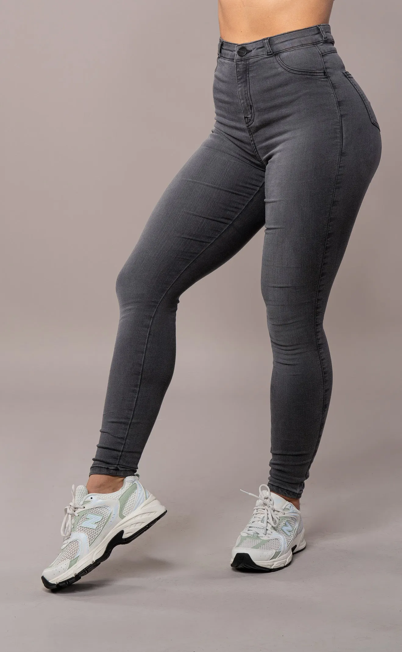 Womens Contour Fitjeans - Grey