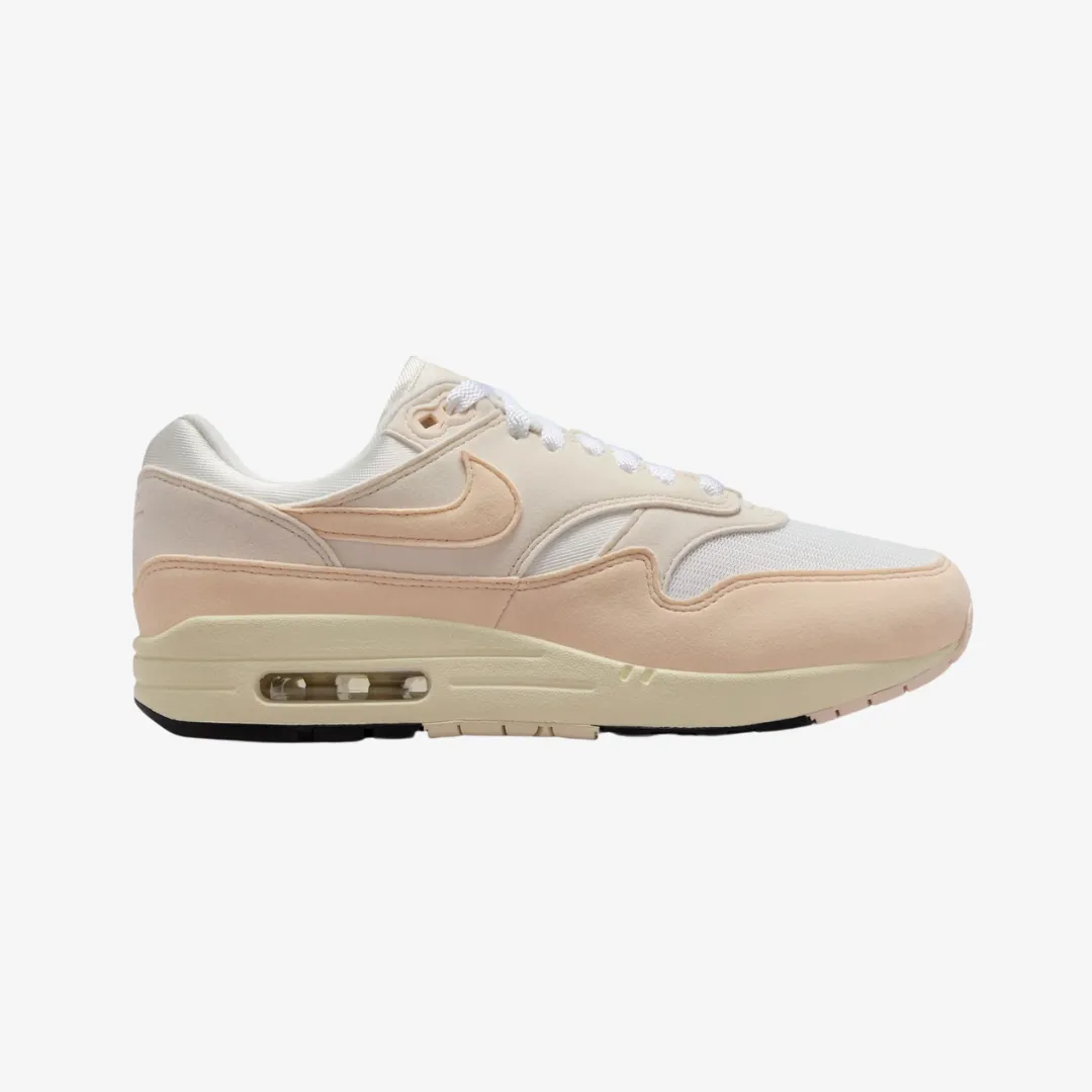 womens nike air max 1 (sail/guava ice)